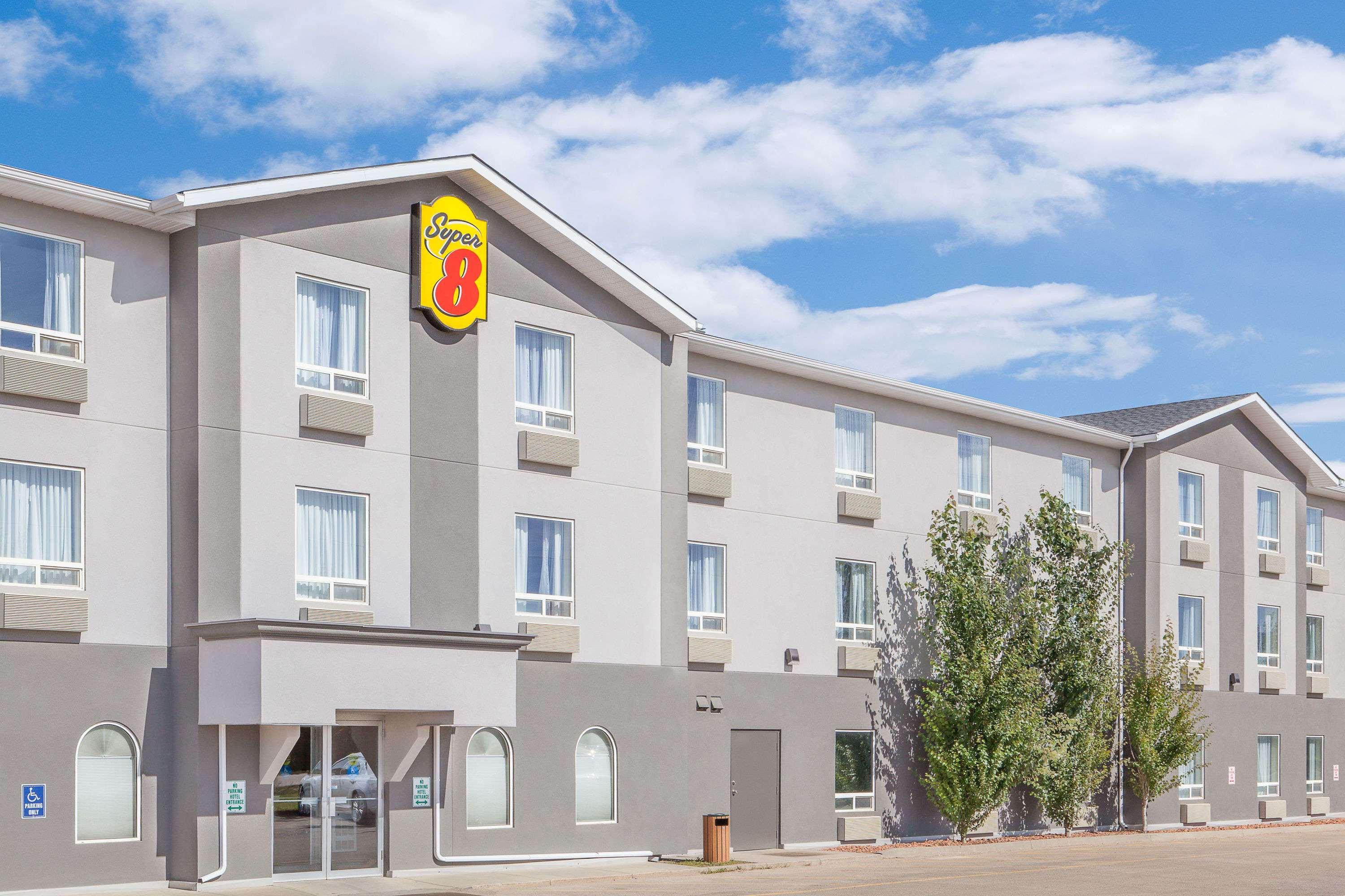 Super 8 By Wyndham Athabasca Ab Hotel Kültér fotó